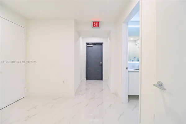 $22,500 | 700 Northeast 24th Street, Unit 4201, Miami, FL 33137