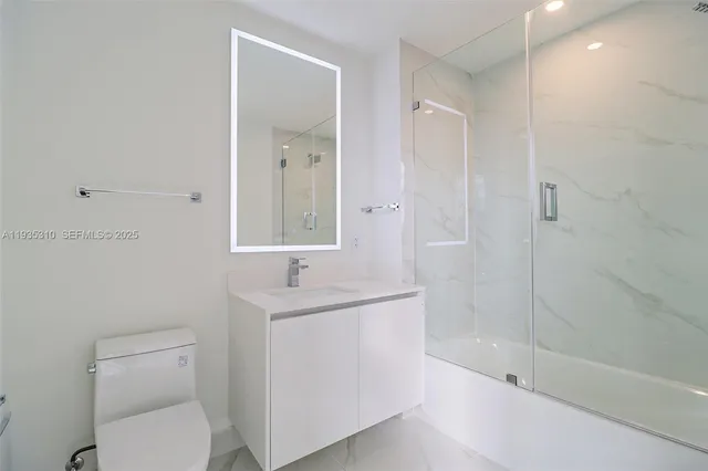 $40,000 | 700 Northeast 24th Street, Unit 4201, Miami, FL 33137