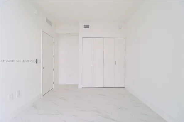 $22,500 | 700 Northeast 24th Street, Unit 4201, Miami, FL 33137