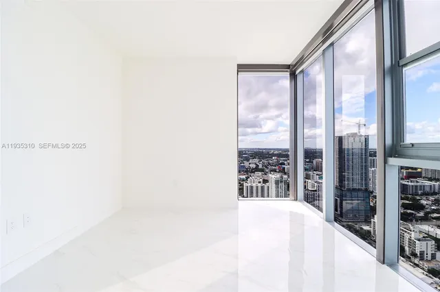 $40,000 | 700 Northeast 24th Street, Unit 4201, Miami, FL 33137