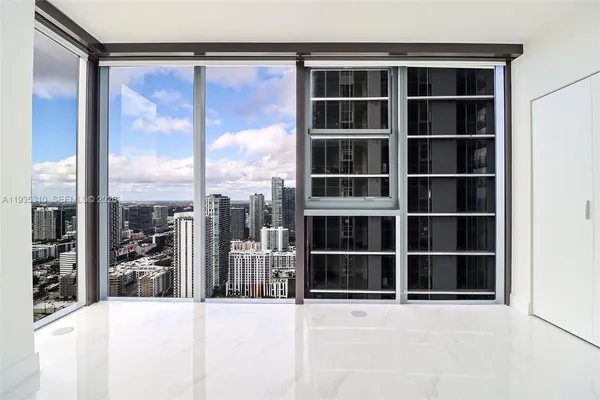 $22,500 | 700 Northeast 24th Street, Unit 4201, Miami, FL 33137