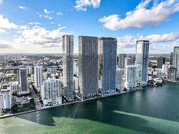 $22,500 | 700 Northeast 24th Street, Unit 4201, Miami, FL 33137