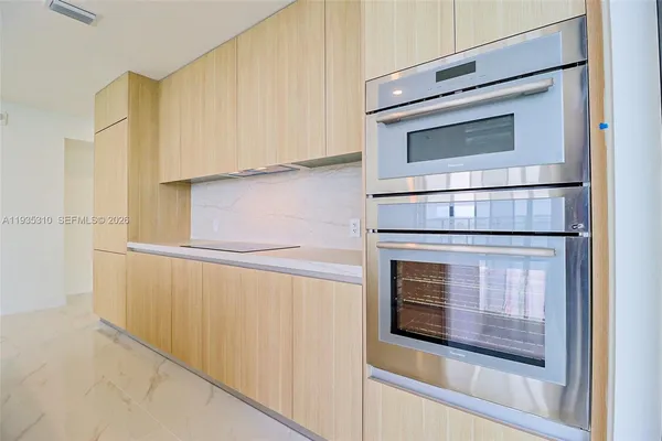 $22,500 | 700 Northeast 24th Street, Unit 4201, Miami, FL 33137