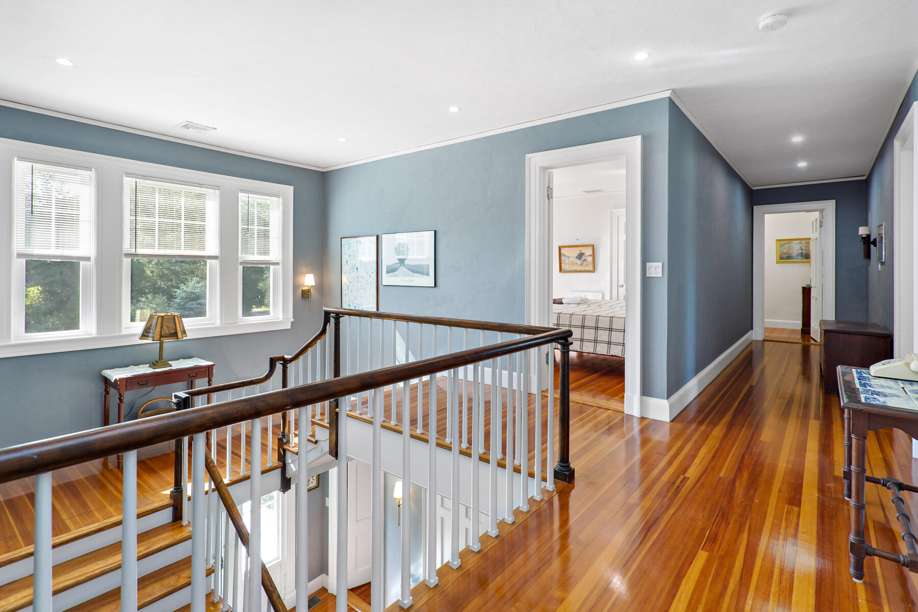 122 Gansett Road Woods Hole, MA 02543 - Photo 20 of 48 041_122Gansett_062726