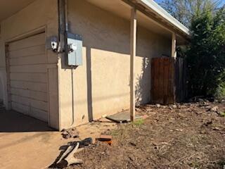 1200 3rd Street Redding, CA 96002 - Photo 22 of 31 a outdoor space of a house