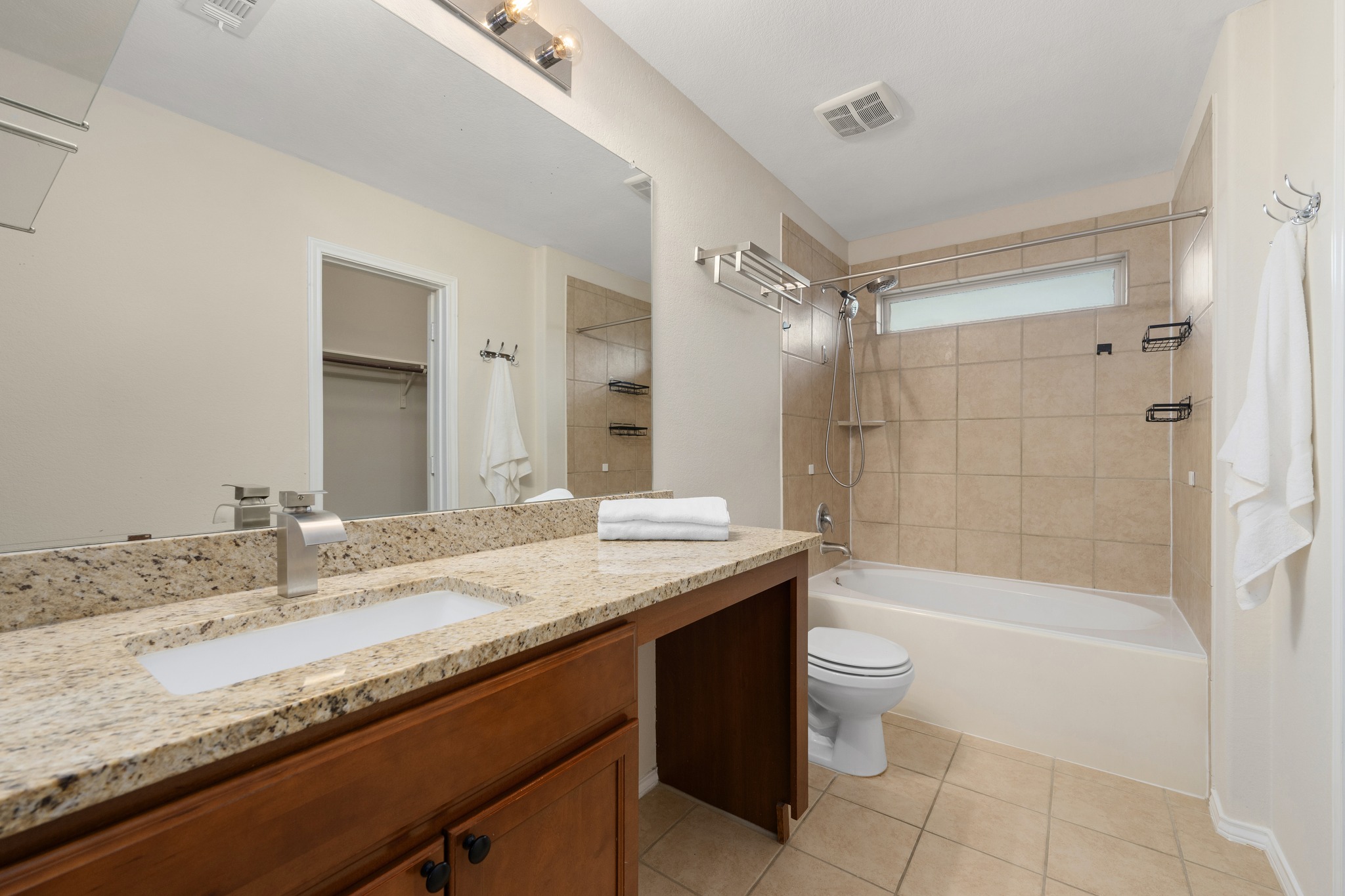 7108 Crestone Road Austin, TX 78744 - Photo 17 of 34