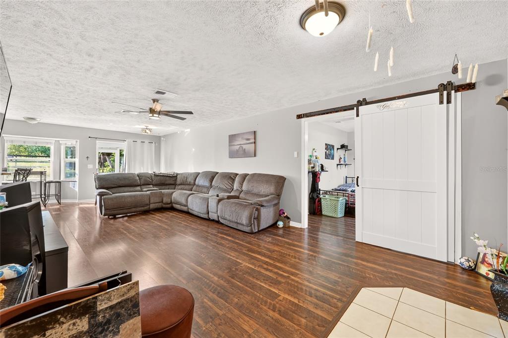 7730 Southwest 63rd Ave Road Ocala, FL 34476 - Photo 4 of 28 Gallery Image 4