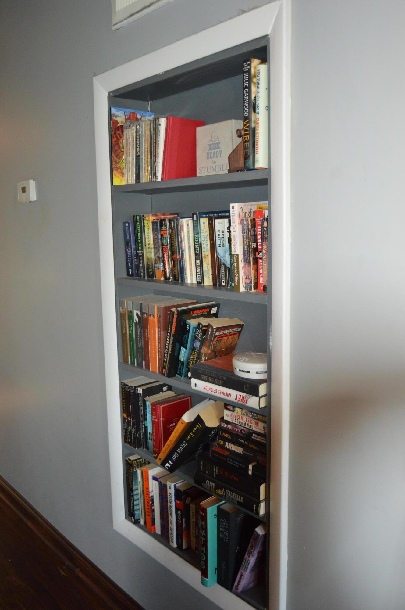 3542 Briggs Road Columbus, OH 43204 - Photo 8 of 22 built in shelving