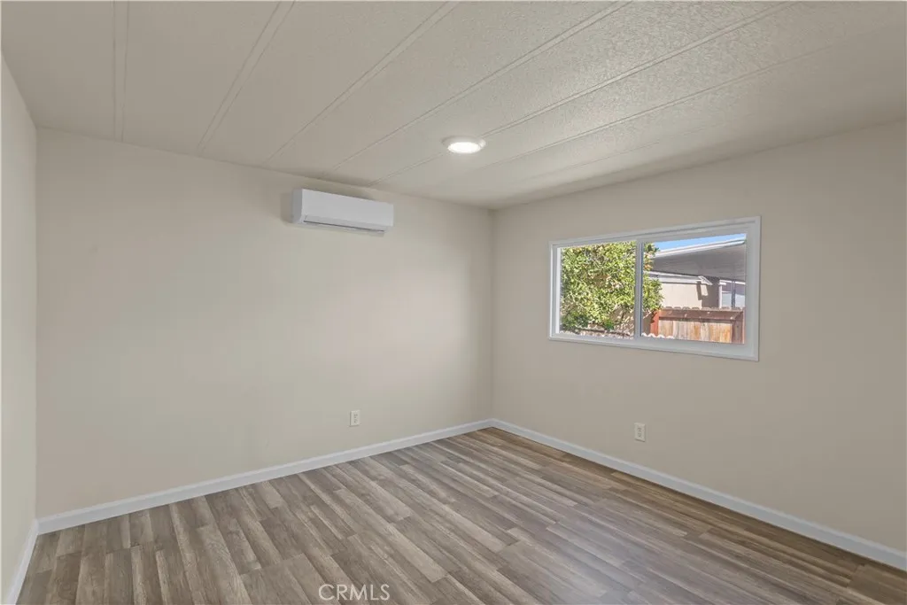 1097 North N State, Unit 194 Hemet, CA 92543 - Photo 16 of 19 an empty room with a window