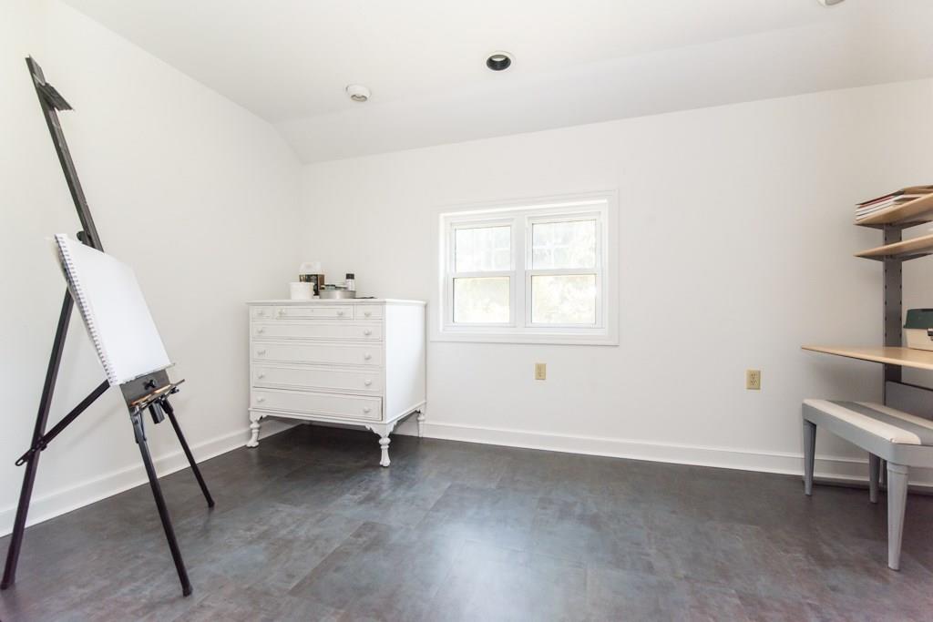 8475 Peebles Road Pittsburgh, PA 15237 - Photo 12 of 25