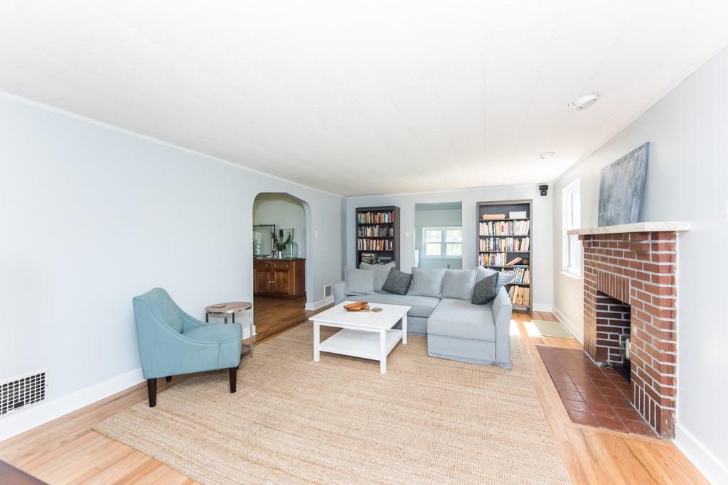 8475 Peebles Road Pittsburgh, PA 15237 - Photo 10 of 25