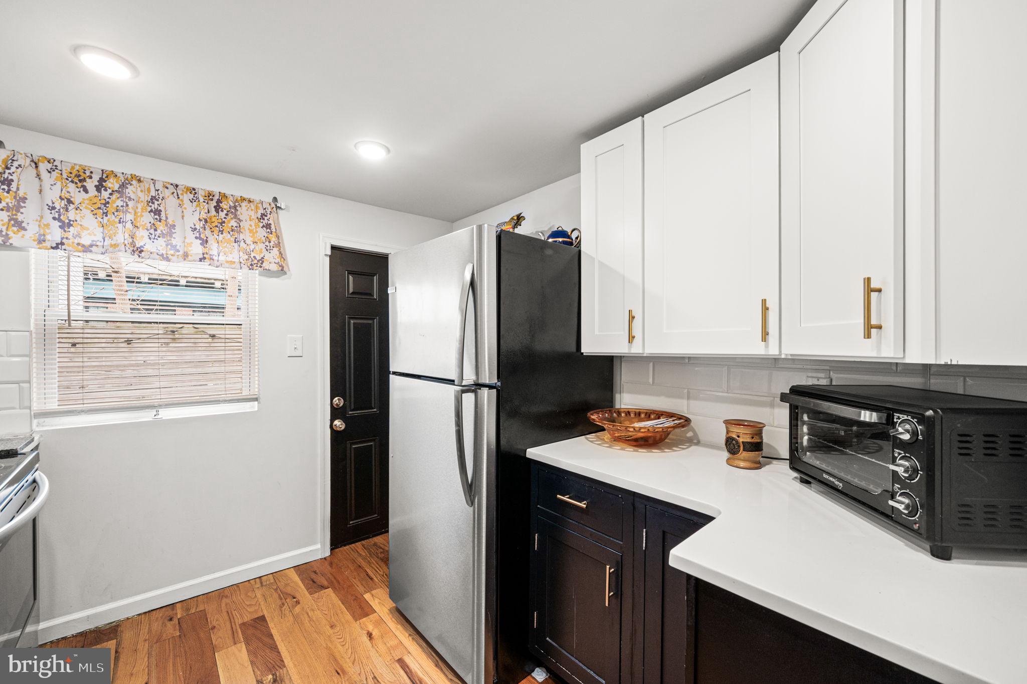 2033 Hope Street Philadelphia, PA 19122 - Photo 14 of 32 Kitchen