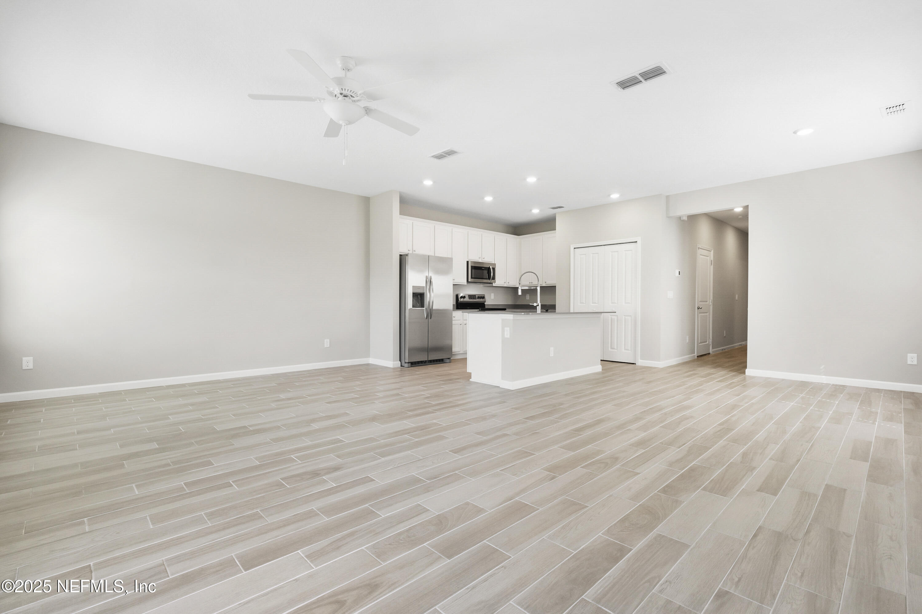 231 Boracay Circle St. Johns, FL 32259 - Photo 5 of 26 231 Boracay Cir (5)