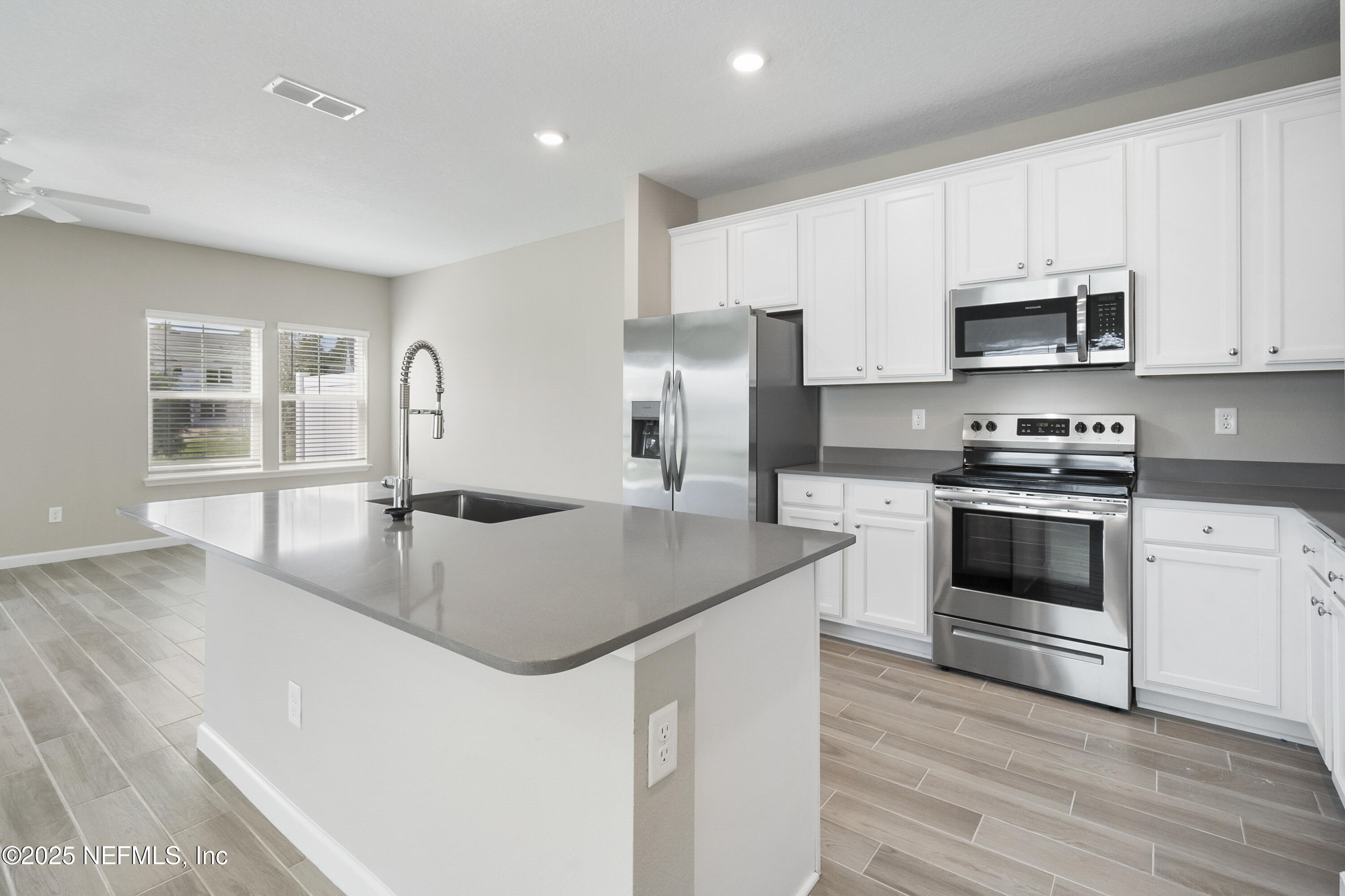 231 Boracay Circle St. Johns, FL 32259 - Photo 8 of 26 231 Boracay Cir (8)