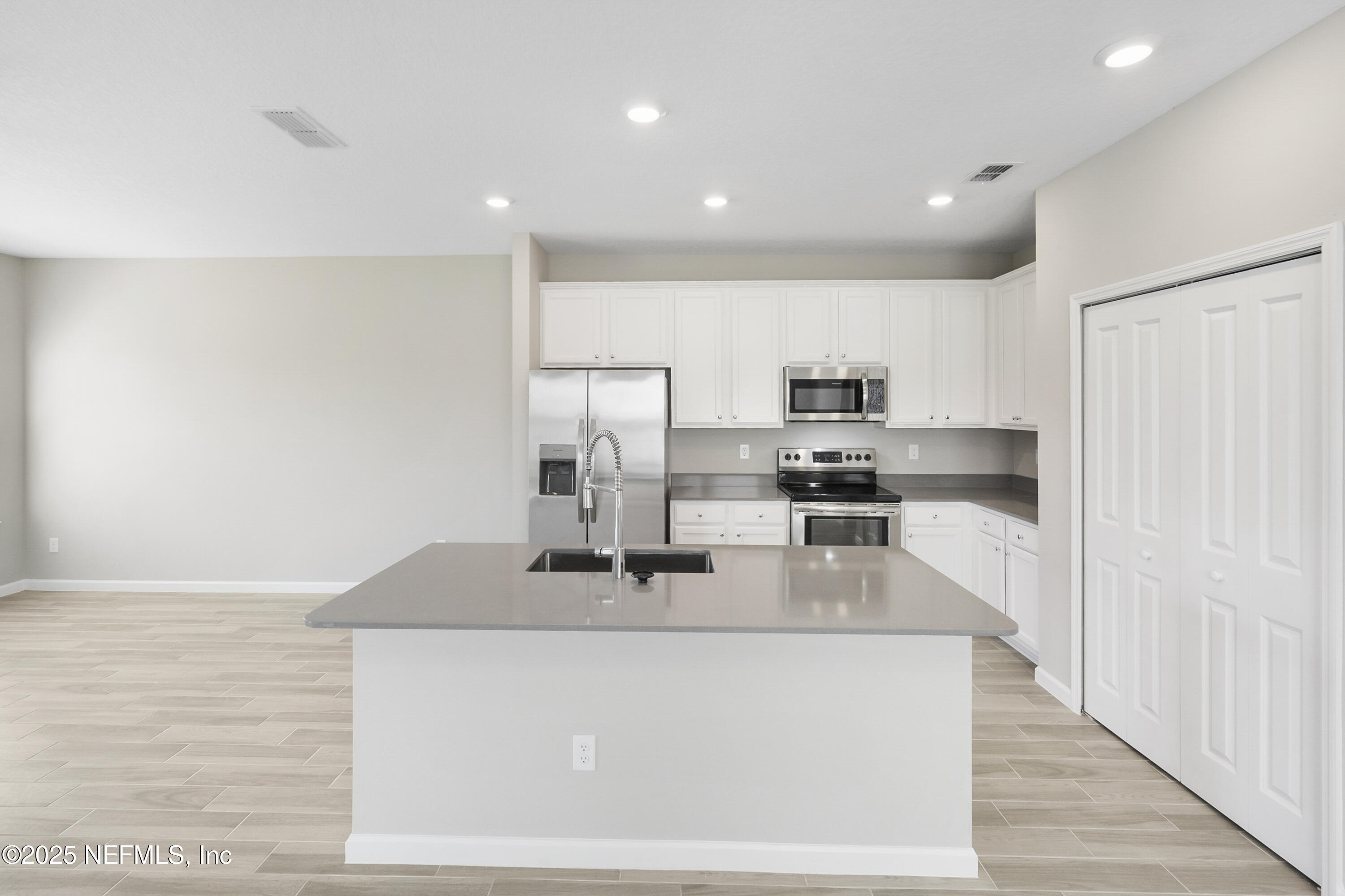 231 Boracay Circle St. Johns, FL 32259 - Photo 9 of 26 231 Boracay Cir (9)