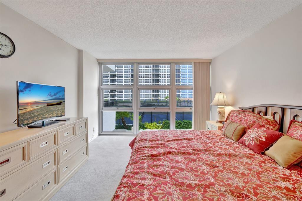 525 North Ocean Boulevard, Unit 522 Pompano Beach, FL 33062 - Photo 17 of 42 MASTER BEDROOM