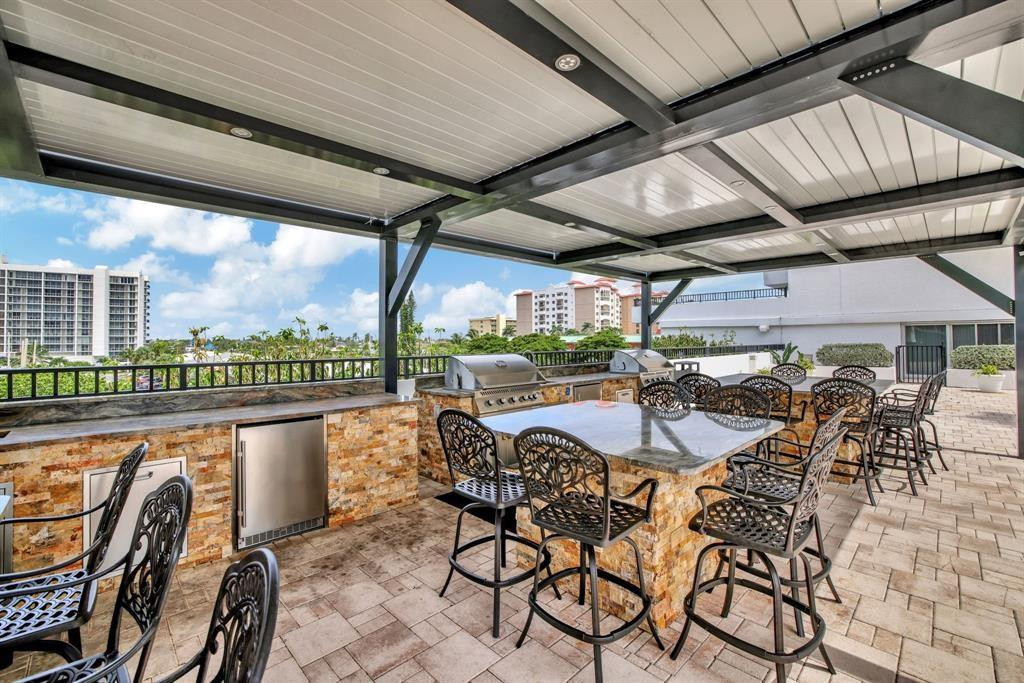 525 North Ocean Boulevard, Unit 522 Pompano Beach, FL 33062 - Photo 30 of 42 OUTDOOR KITCHEN