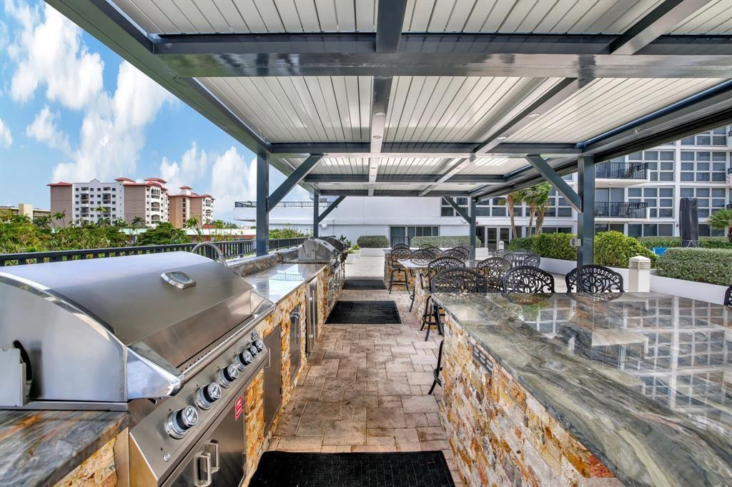 525 North Ocean Boulevard, Unit 522 Pompano Beach, FL 33062 - Photo 31 of 42 OUTDOOR KITCHEN