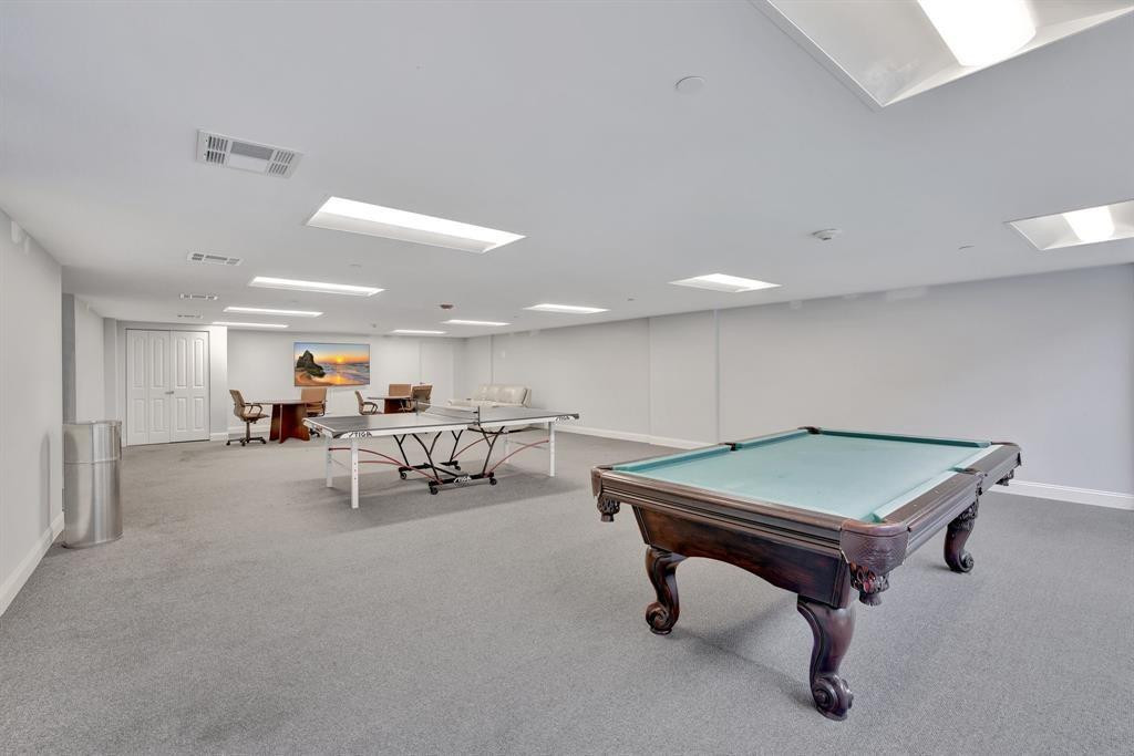 525 North Ocean Boulevard, Unit 522 Pompano Beach, FL 33062 - Photo 39 of 42 POOL AND PING PONG