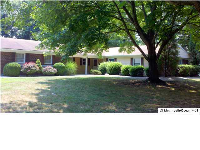 18 Totem Road Freehold, NJ 07728 - Photo 1 of 2 Primary Photo