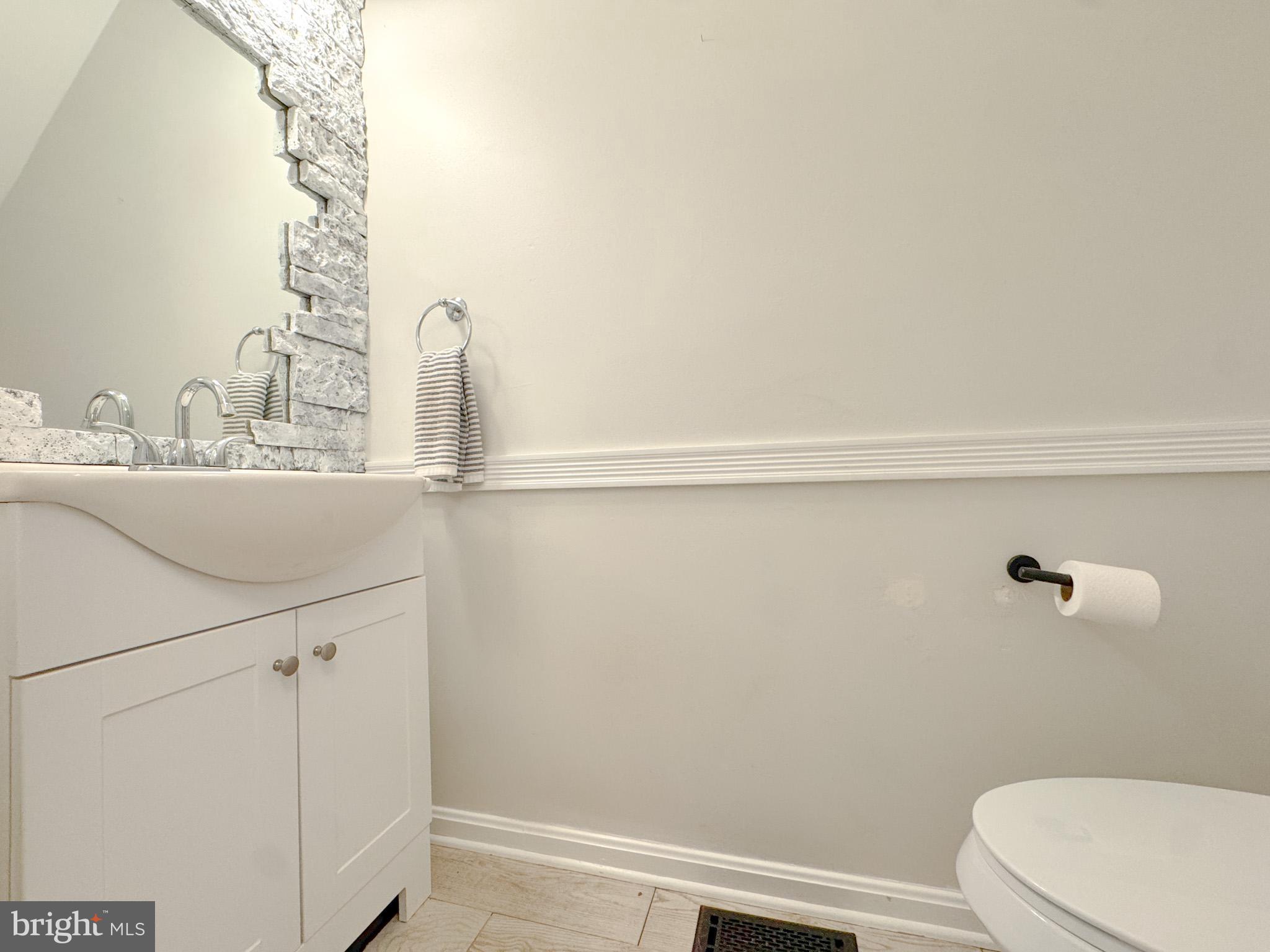 39 Rallye Lane Fredericksburg, VA 22405 - Photo 9 of 20 Half Bathroom