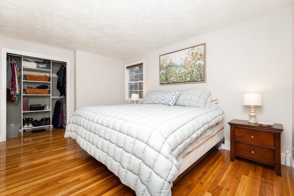 14 Oak Grove Road Randolph, MA 02368 - Photo 18 of 38