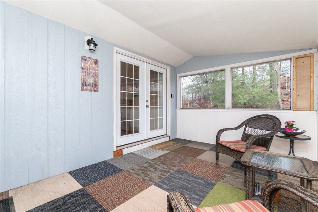 14 Oak Grove Road Randolph, MA 02368 - Photo 29 of 38