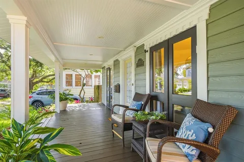 $1,250,000 | 888 16th Avenue North, St. Petersburg, FL 33704