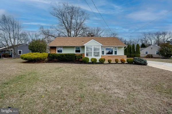$325,000 | 32 South Rose Lane, West Berlin, NJ 08091