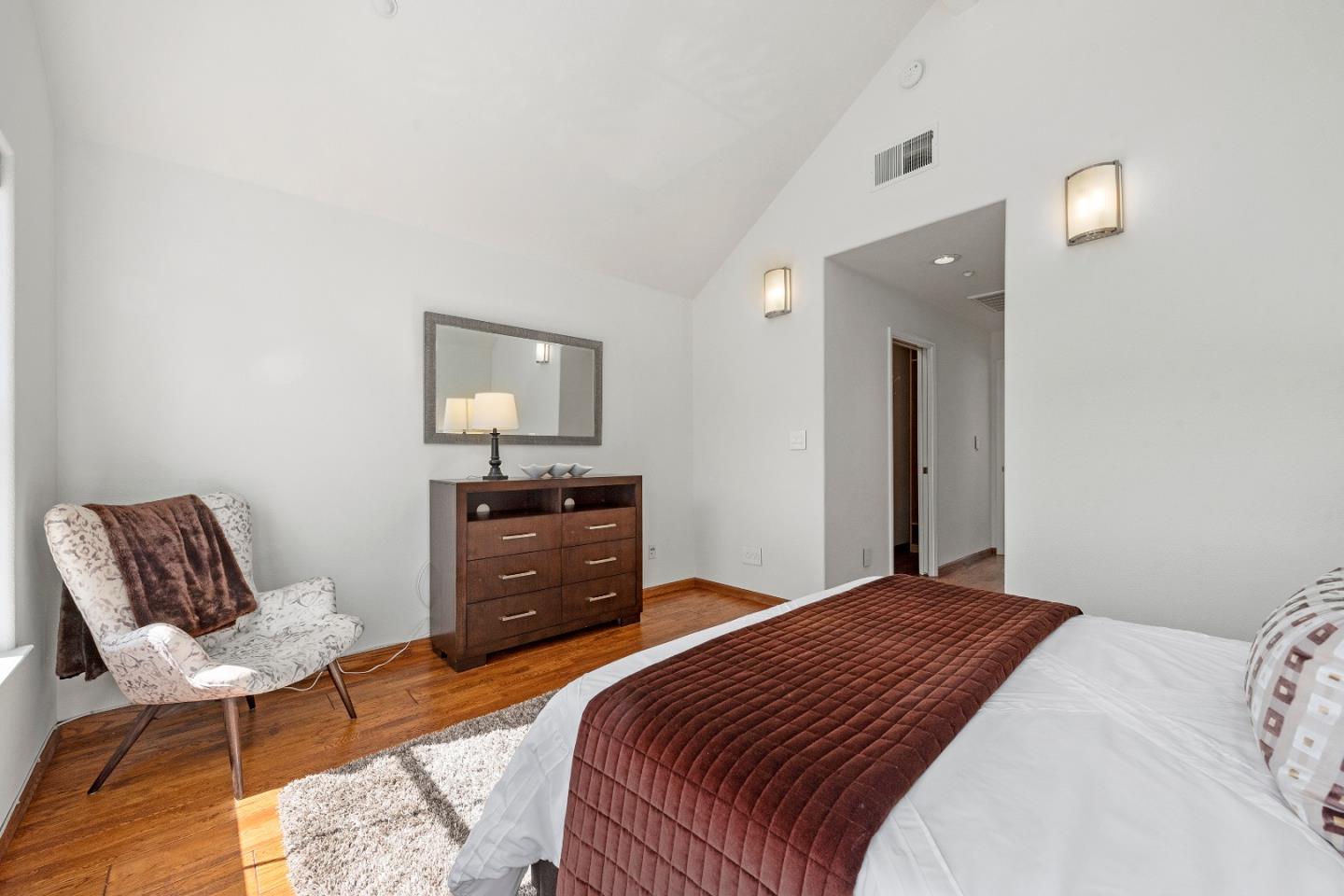 150 Pacchetti Way Mountain View, CA 94040 - Photo 11 of 23 Gallery Image 11