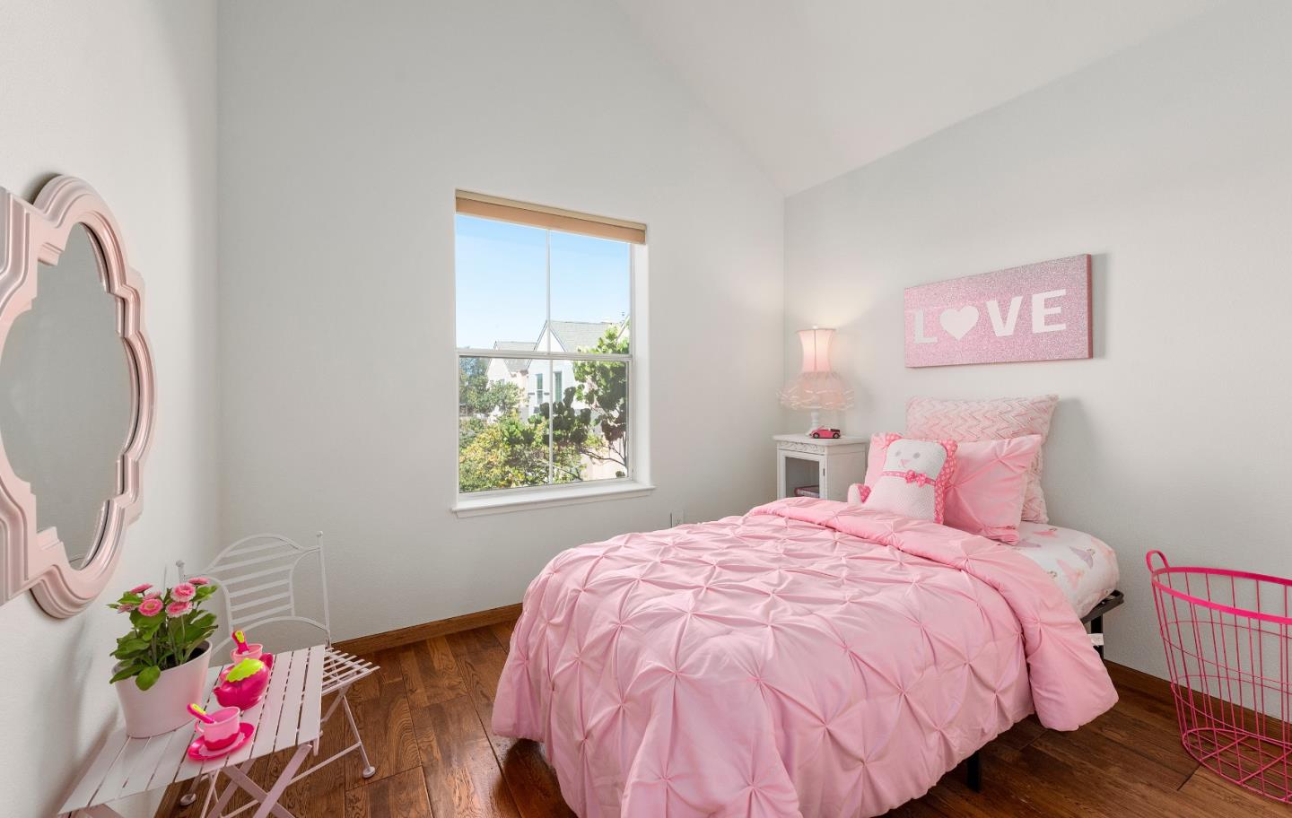 150 Pacchetti Way Mountain View, CA 94040 - Photo 14 of 23 Gallery Image 14