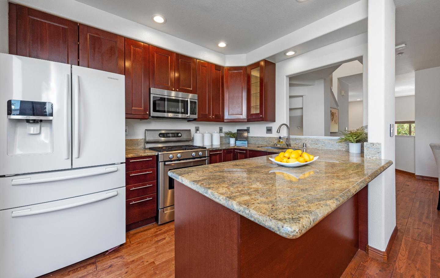 150 Pacchetti Way Mountain View, CA 94040 - Photo 7 of 23 Gallery Image 7