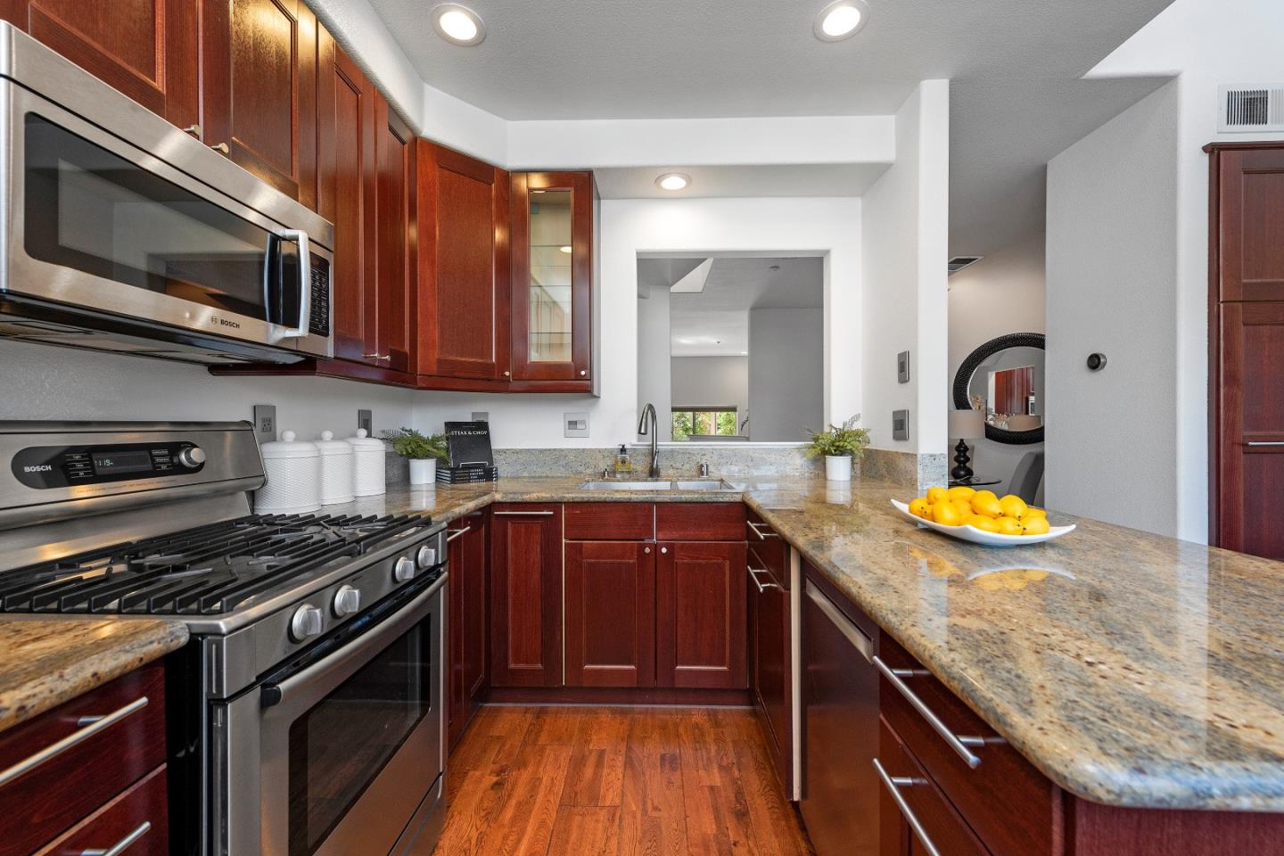 150 Pacchetti Way Mountain View, CA 94040 - Photo 8 of 23 Gallery Image 8