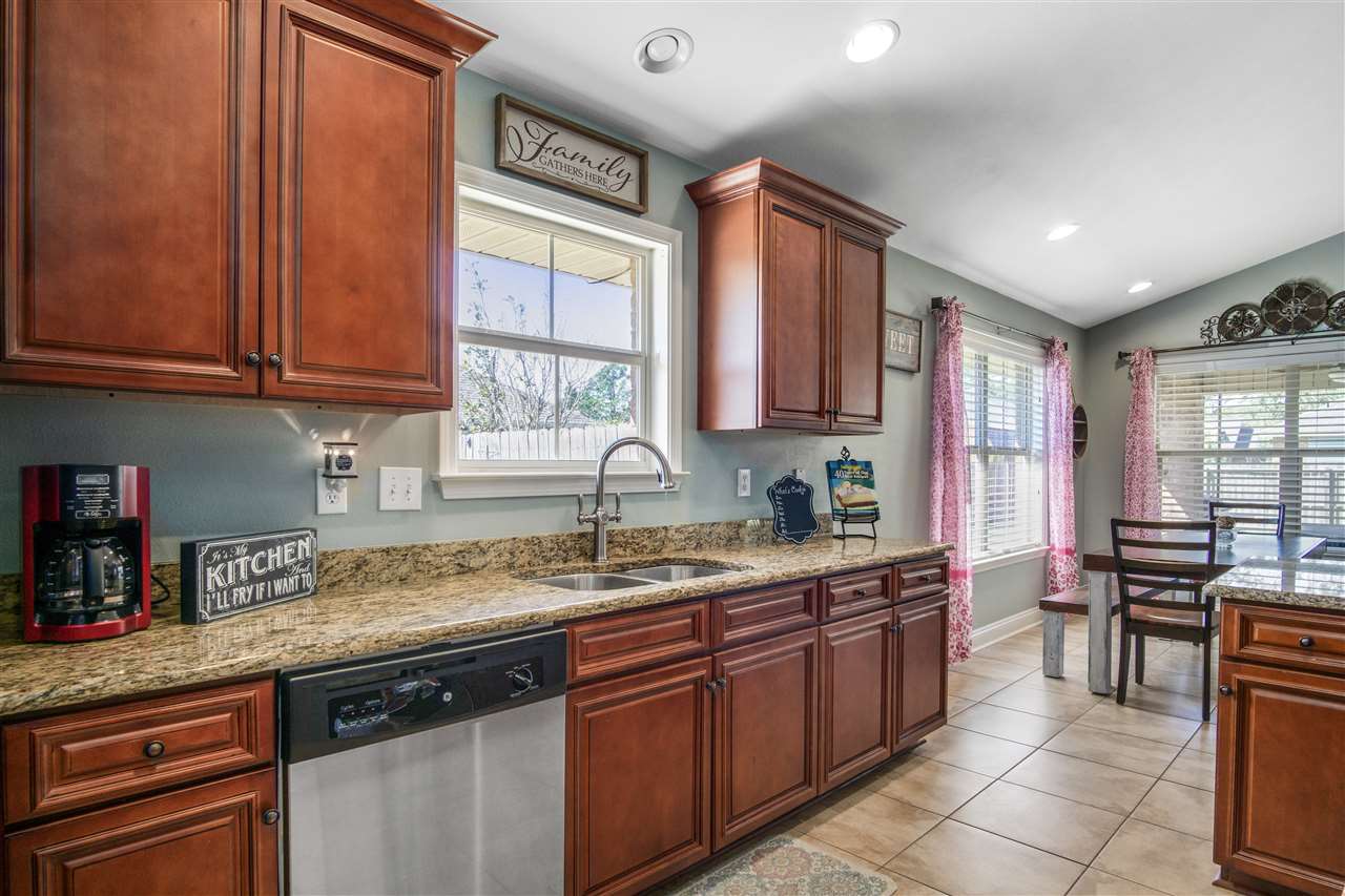 9649 Woolrich Avenue Fairhope, AL 36532 - Photo 25 of 36