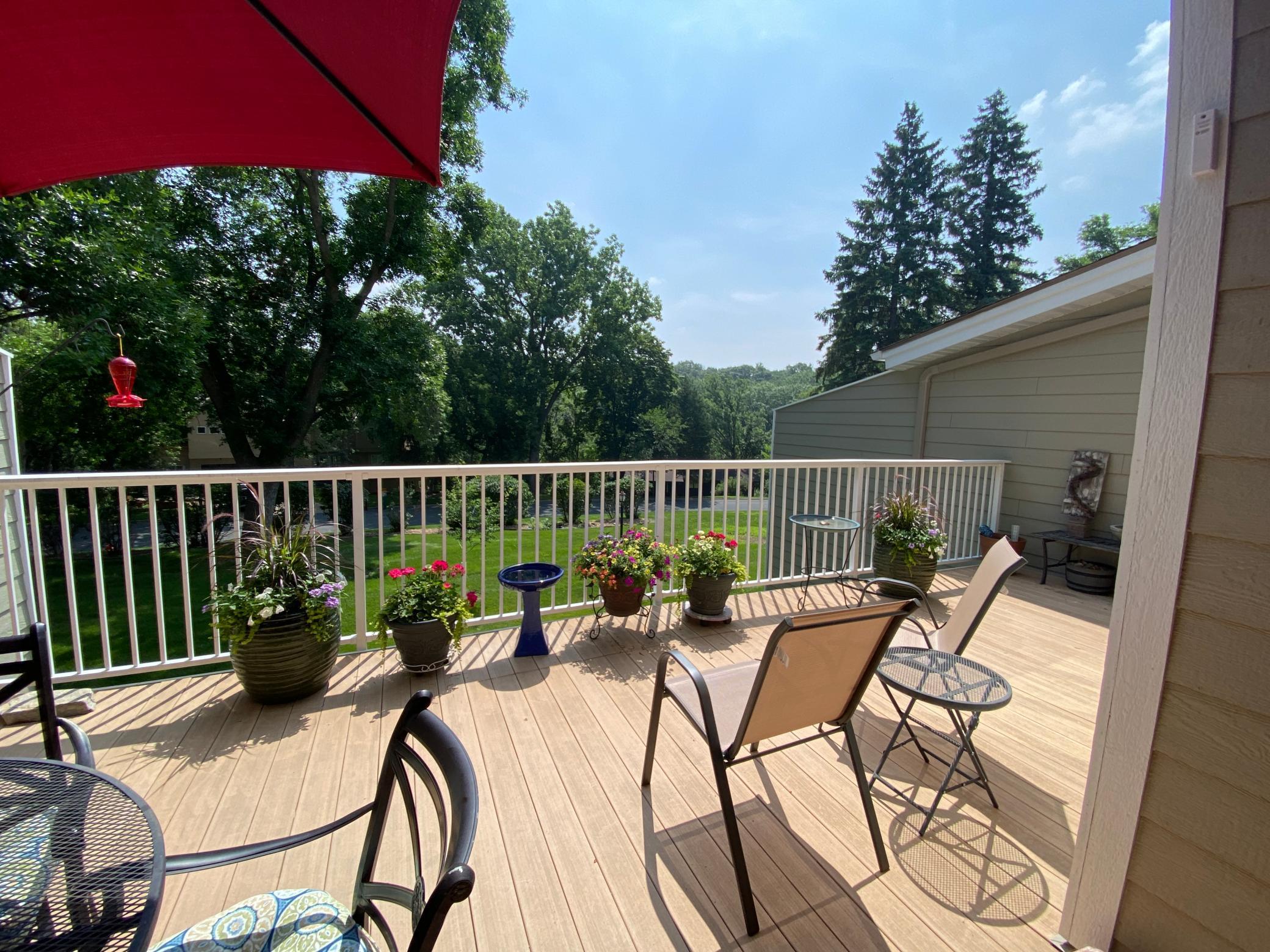 8276 Kingslee Road Bloomington, MN 55438 - Photo 7 of 33