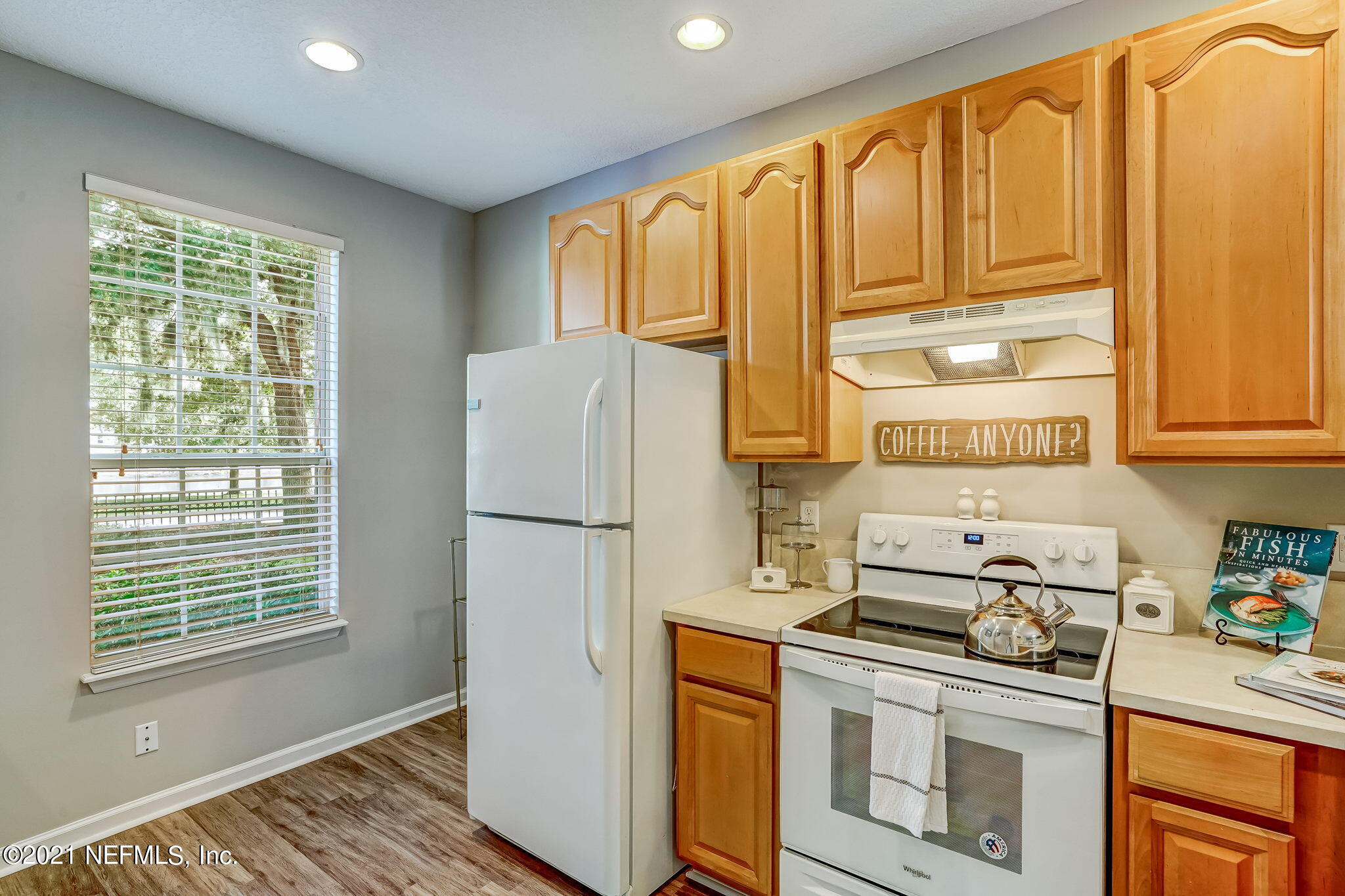 1486 Landau Road Jacksonville, FL 32225 - Photo 5 of 57 Maple Cabinetry
