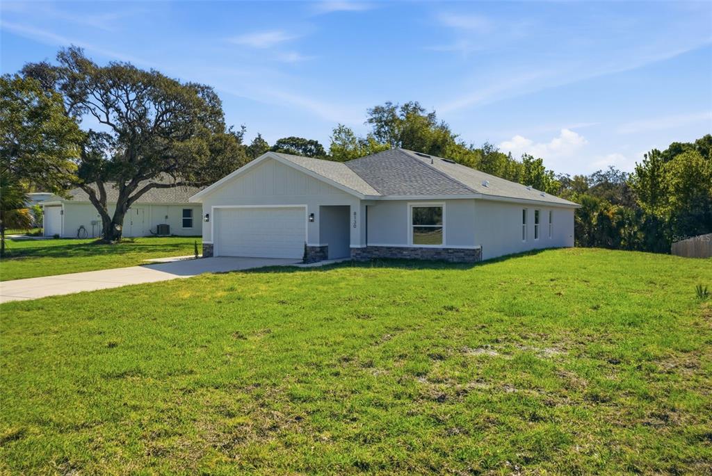 8130 Ridge Road Weeki Wachee, FL 34613 - Photo 6 of 57