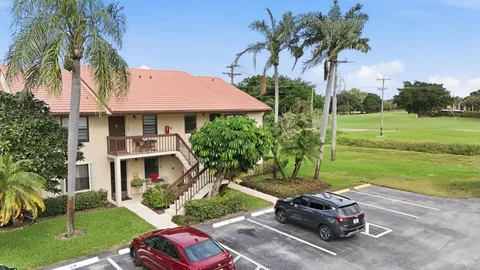 $159,000 | 4542 Lucerne Lakes Boulevard East, Unit 206, Lake Worth, FL 33467