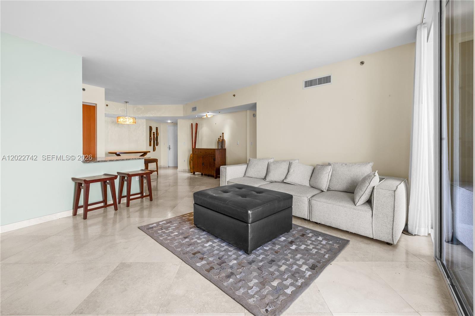 400 Alton Road, Unit 907 Miami Beach, FL 33139 - Photo 2 of 52