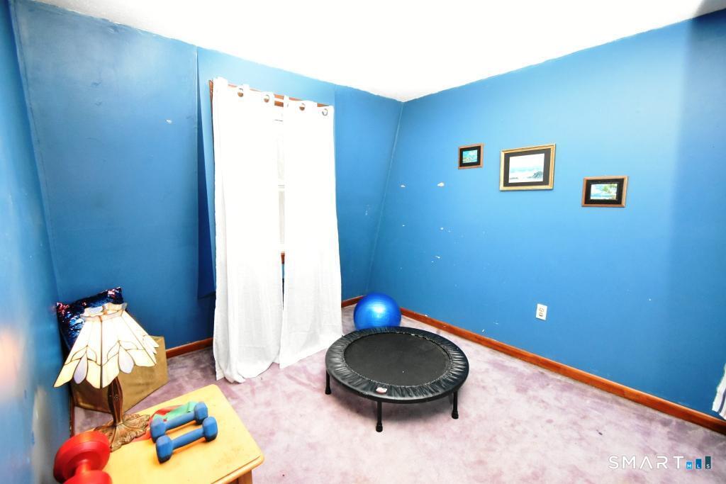 159 Robertson Street, Unit 159 Bristol, CT 06010 - Photo 18 of 33