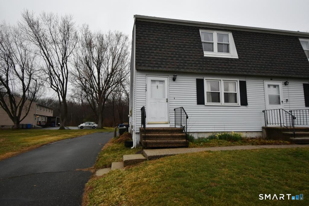 159 Robertson Street, Unit 159 Bristol, CT 06010 - Photo 29 of 33