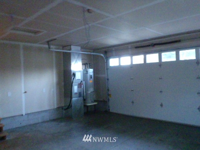 908 North Harding Road Elma, WA 98541 - Photo 16 of 20 Gallery Image 16