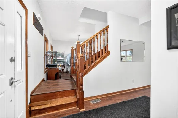 a view of entryway and hall