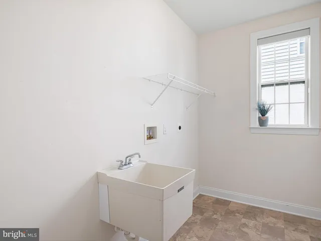 $750,000 | 1119 Casey Drive, New Castle, DE 19720