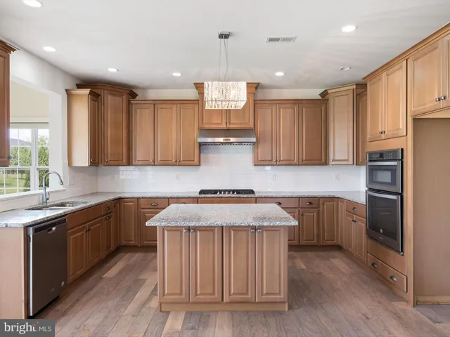 $750,000 | 1119 Casey Drive, New Castle, DE 19720