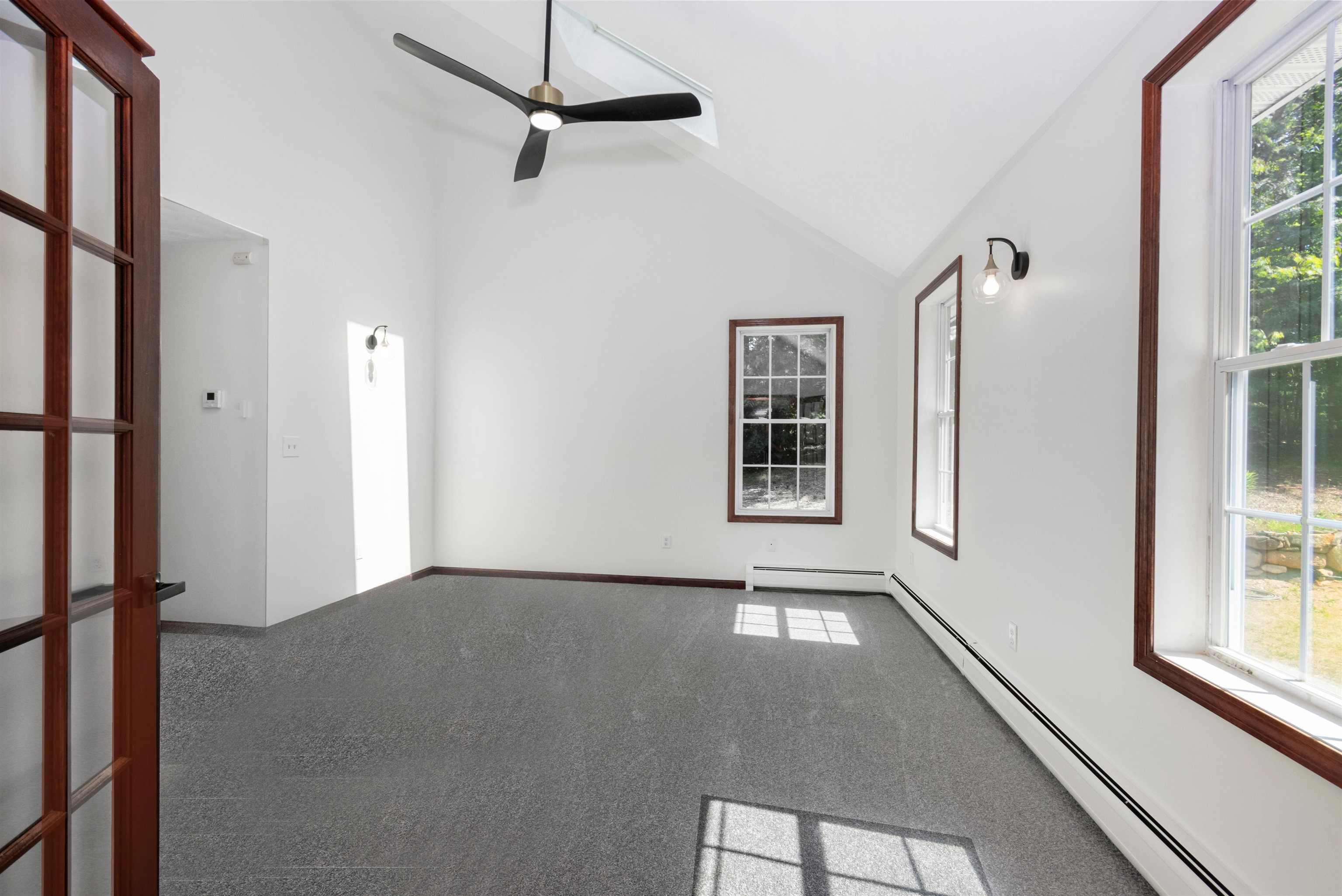 57 Governor Dinsmore Road Windham, NH 03087 - Photo 20 of 47