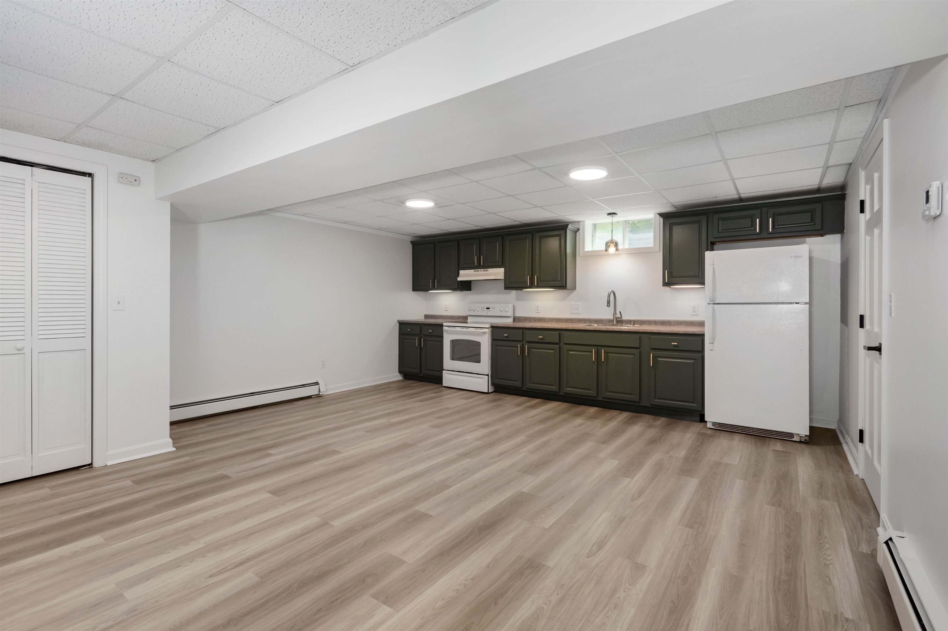 57 Governor Dinsmore Road Windham, NH 03087 - Photo 33 of 47