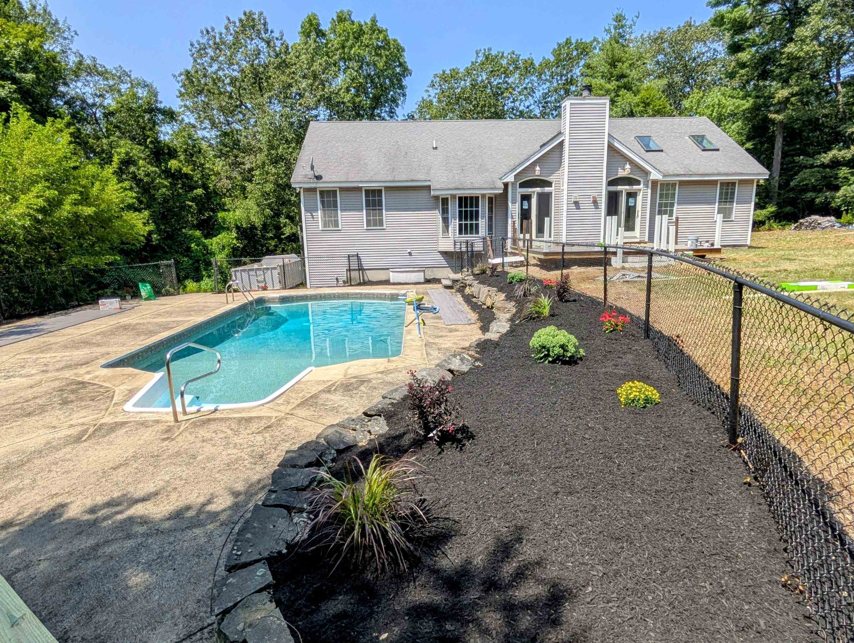 57 Governor Dinsmore Road Windham, NH 03087 - Photo 39 of 47