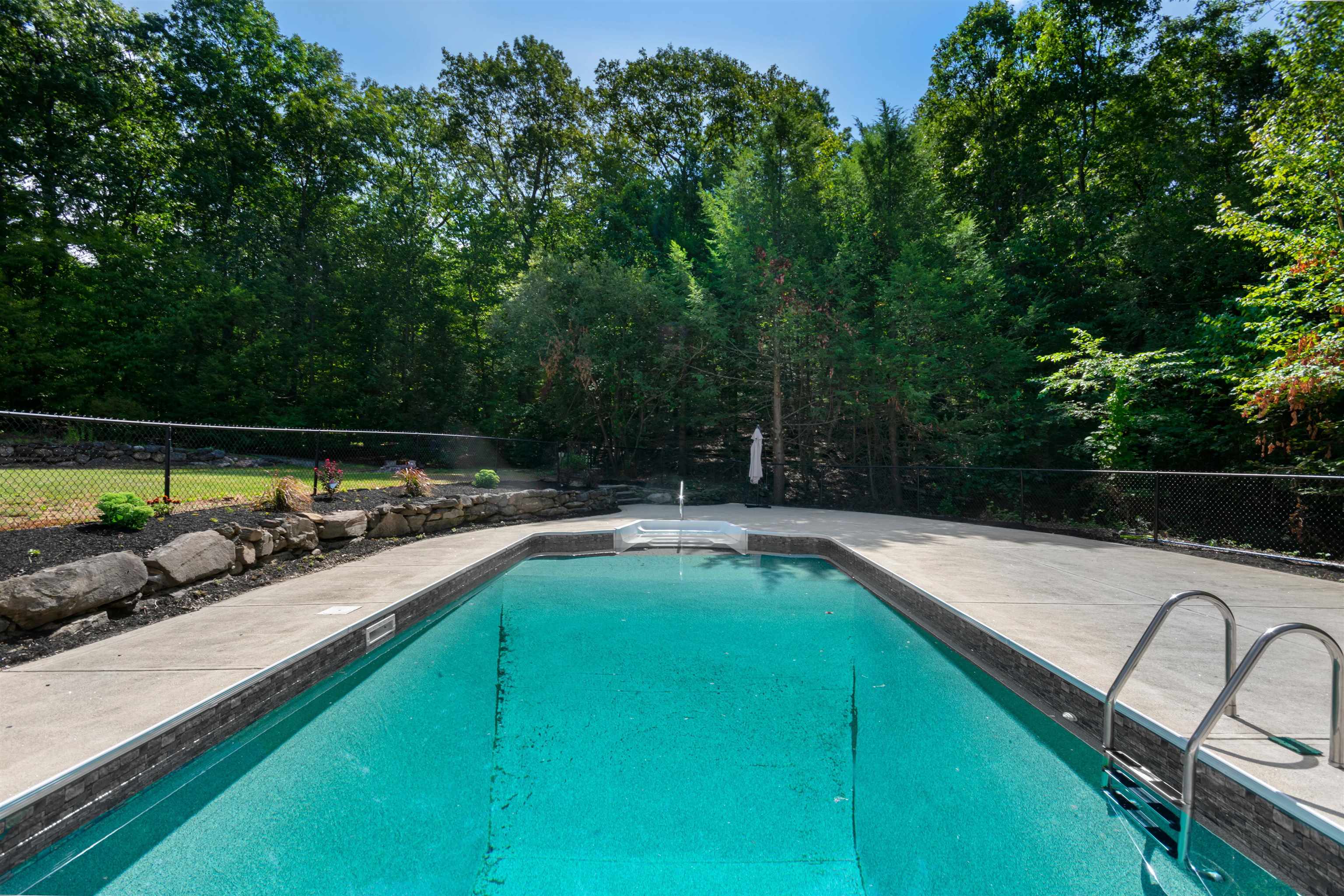 57 Governor Dinsmore Road Windham, NH 03087 - Photo 41 of 47