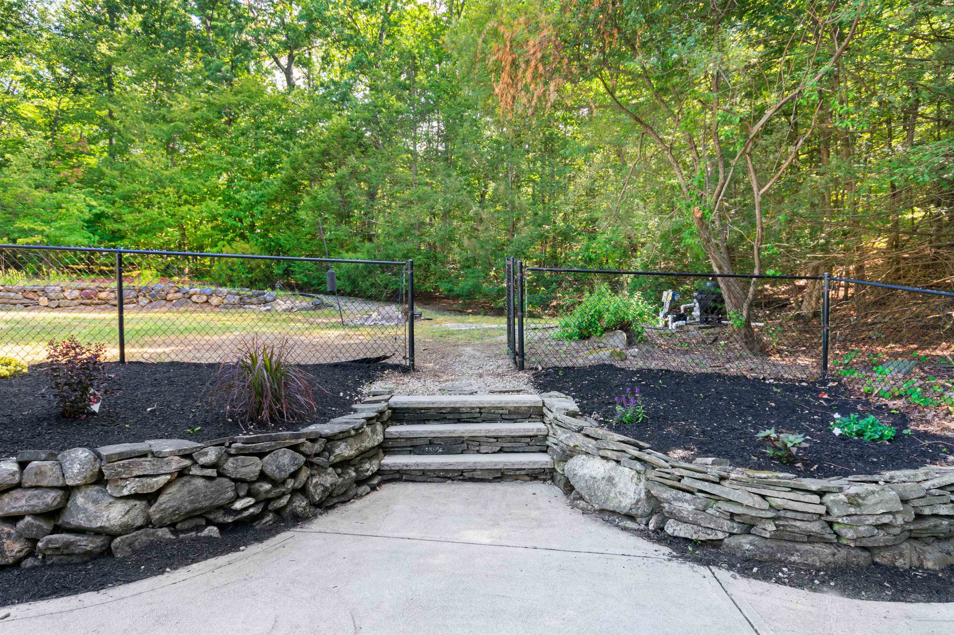 57 Governor Dinsmore Road Windham, NH 03087 - Photo 42 of 47